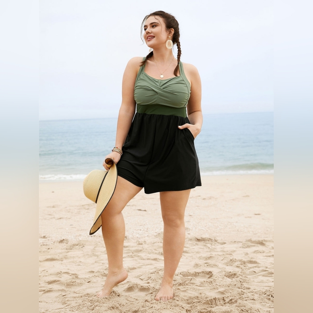 Green and Black Swim Romper 14/16 Plus - Picture 3 of 7